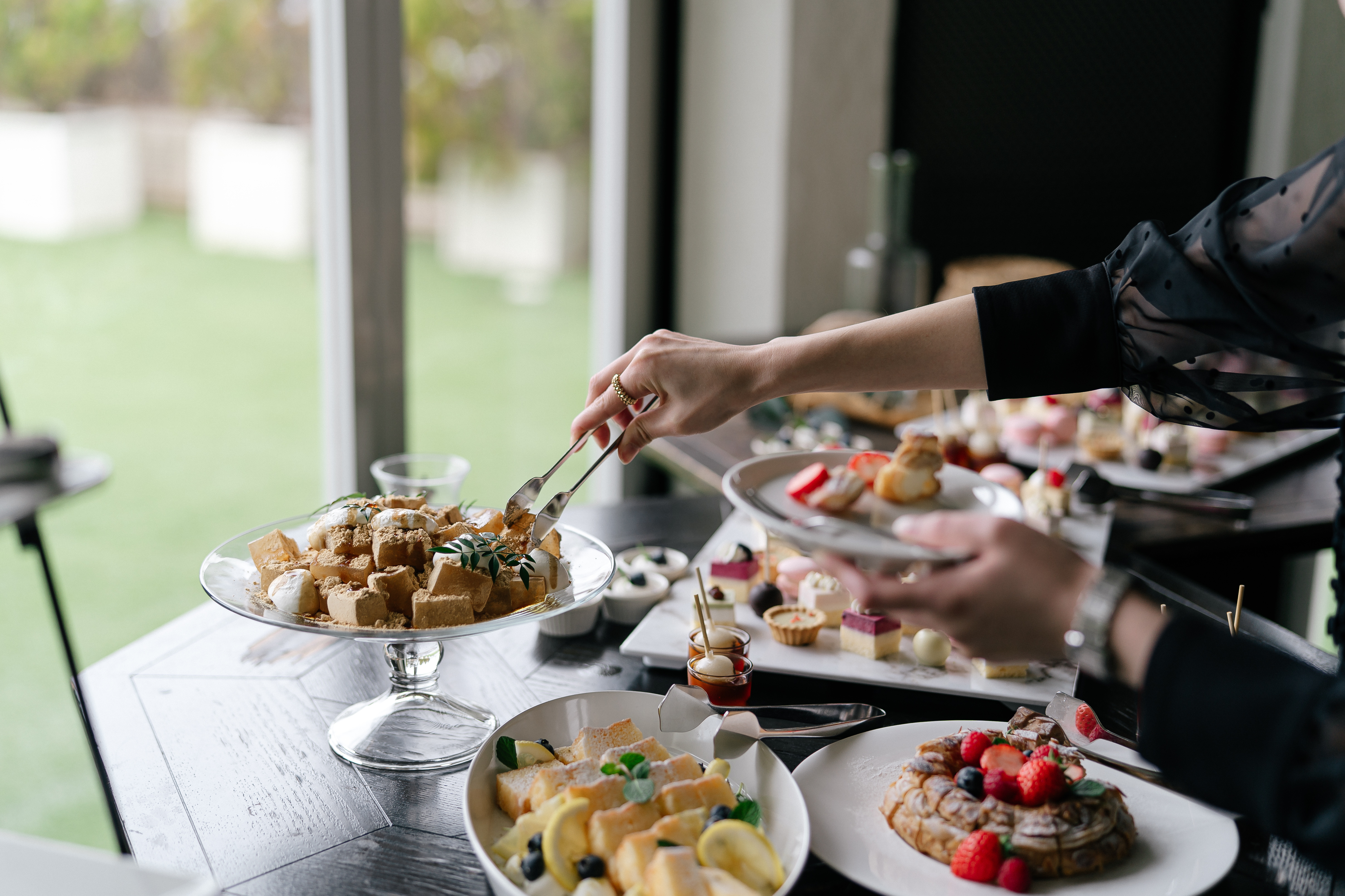 スイーツビュッフェ